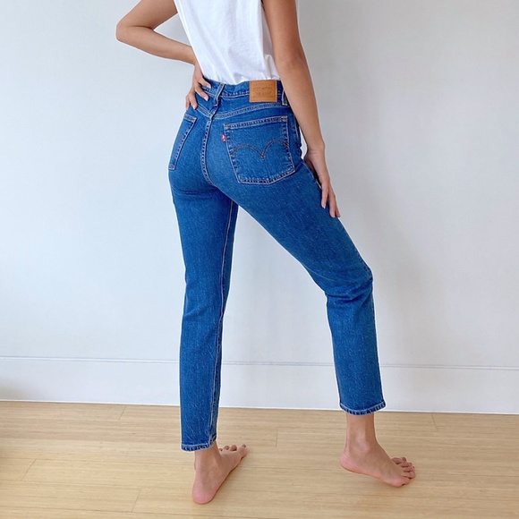 Jeans | Levis Wedgie Icon Jeans Size 